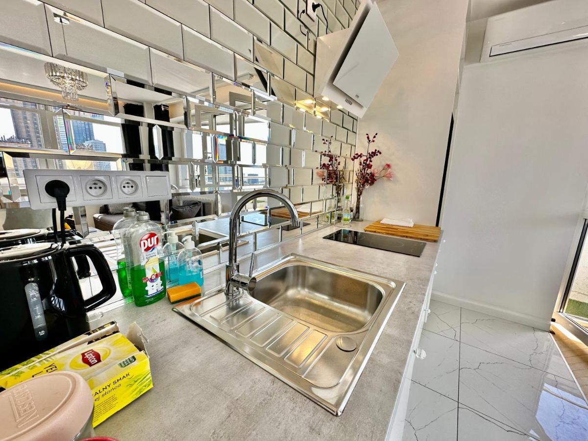Ferienwohnung Platinum Metro X2 Wifi 350 Mbs Netflix Hbo Appletv Warschau Exterior foto